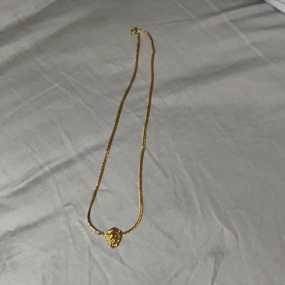 Cute lion head necklace